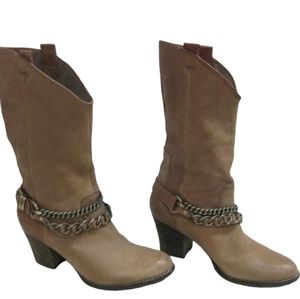 Great *NICHOLE 1" Heel Tan Leather Boots (Size 8.5)